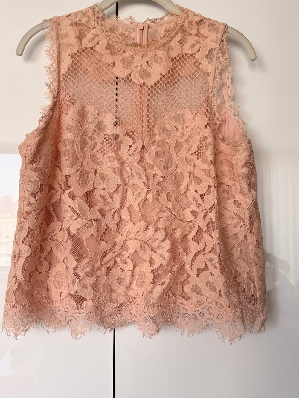ME+EM Floral Lace Sleeveless Camisole — Blush Peach